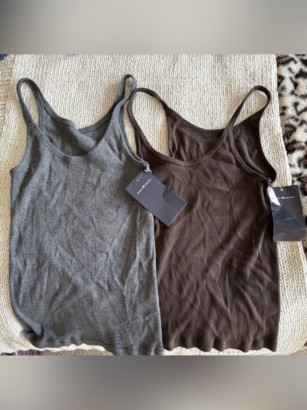 Brandy Melville tank tops